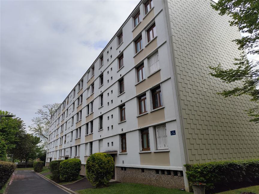  UN APPARTEMENT