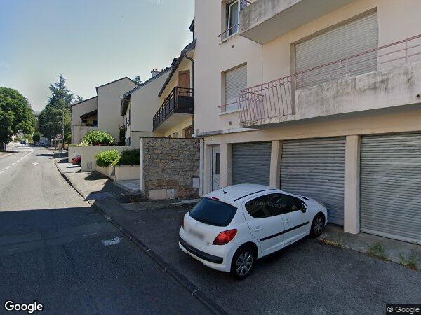 UN APPARTEMENT