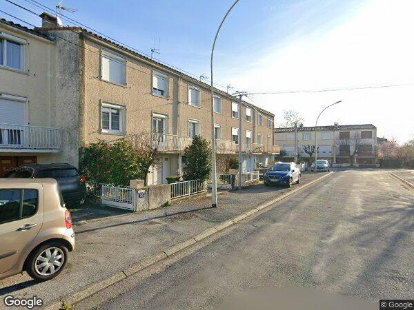 UNE MAISON À USAGE D'HABITATION