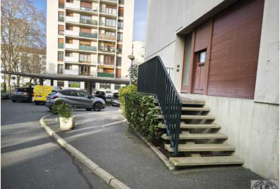  UN APPARTEMENT