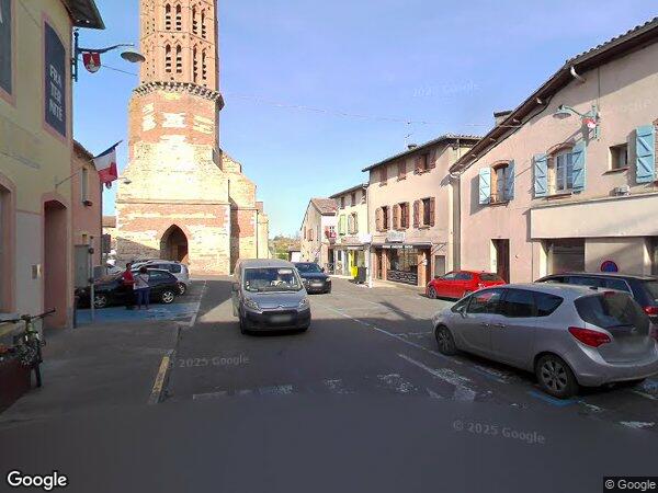 CINQ PARCELLES DE TERRAIN