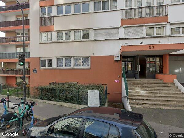 UN APPARTEMENT