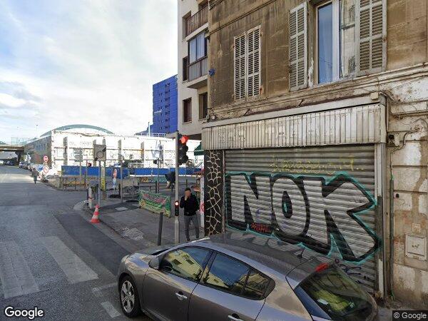 UN APPARTEMENT