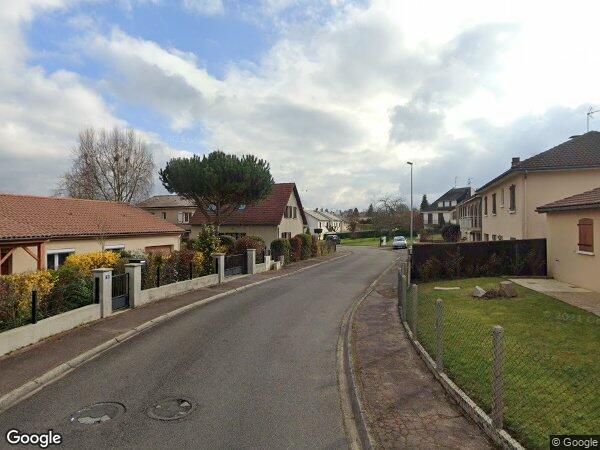 UN IMMEUBLE