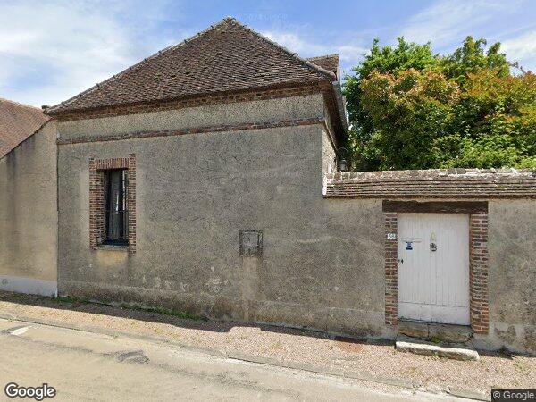 UNE MAISON D'HABITATION