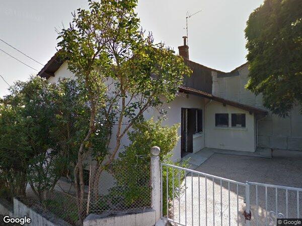 UNE MAISON D'HABITATION