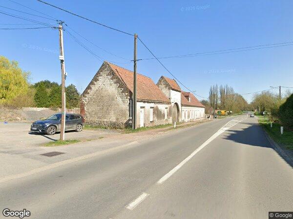 UNE MAISON À USAGE D'HABITATION