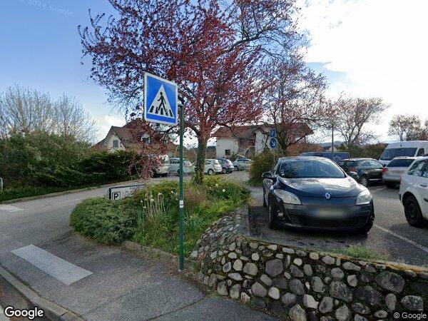 UN APPARTEMENT DE TYPE 4, UNE CAVE ET UN GARAGE