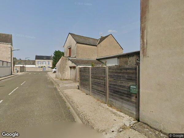 UNE MAISON D'HABITATION