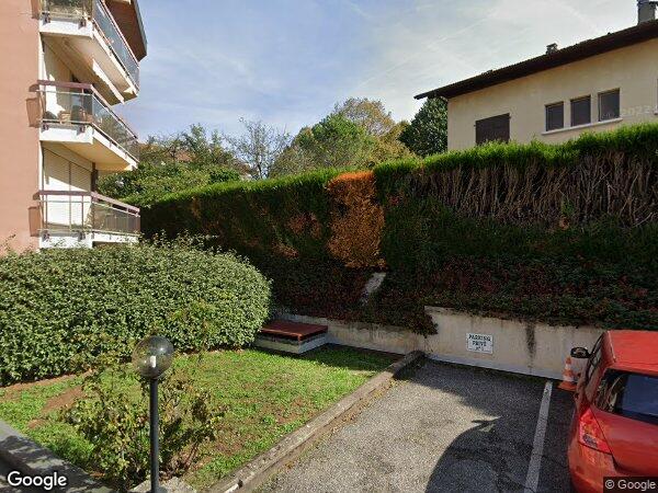 UN APPARTEMENT DE TYPE F3