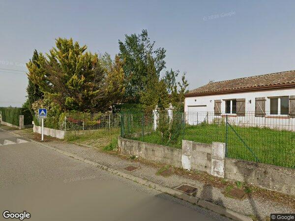 UNE VILLA DE PLAIN PIED AVEC GARAGE ET JARDIN