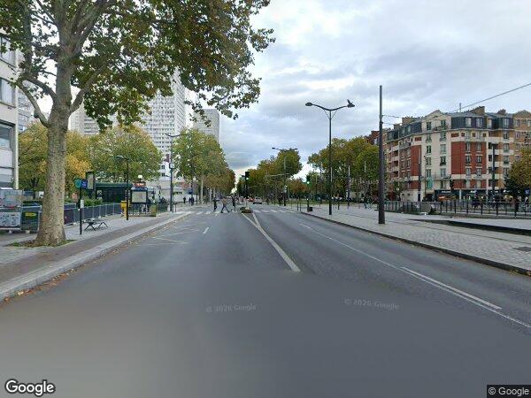 UN APPARTEMENT, UNE CAVE  ET UN EMPLACEMENT DE PARKING