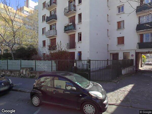 UN APPARTEMENT