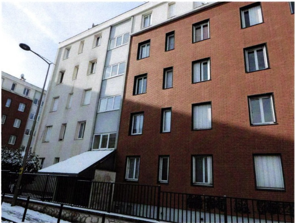 UN APPARTEMENT