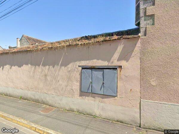 UNE MAISON DE VILLE