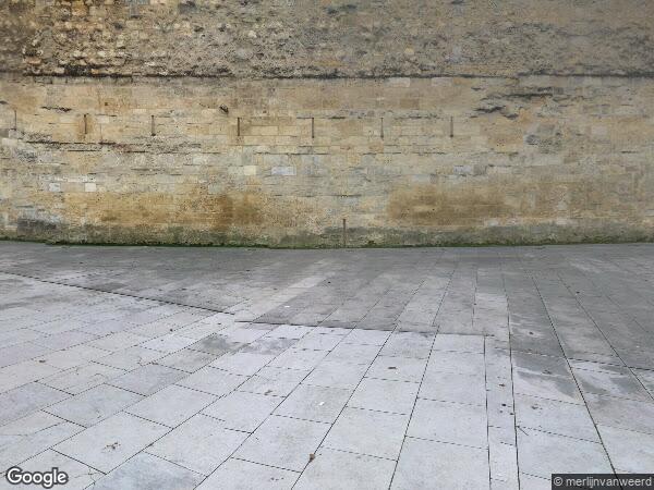 UN APPARTEMENT T2 AVEC TERRASSE ET CAVE