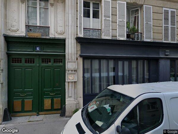 UN ENSEMBLE IMMOBILIER