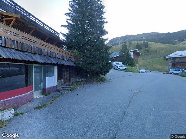 UN APPARTEMENT