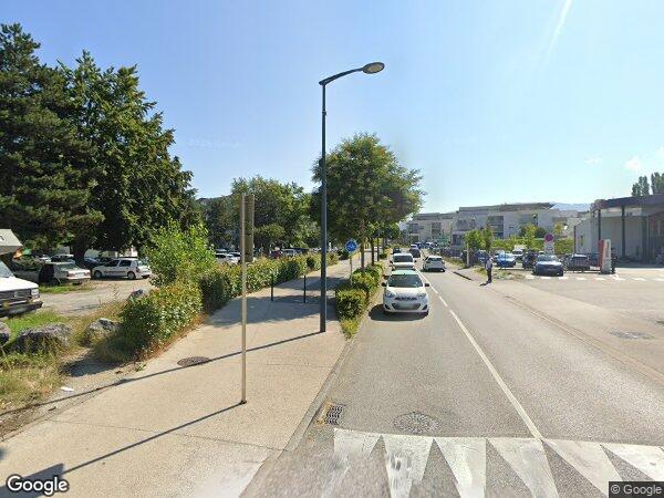 UN APPARTEMENT DE TYPE GENEVE T2