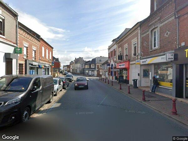 UN LOCAL COMMERCIAL