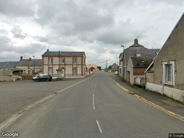 UNE MAISON À USAGE D'HABITATION