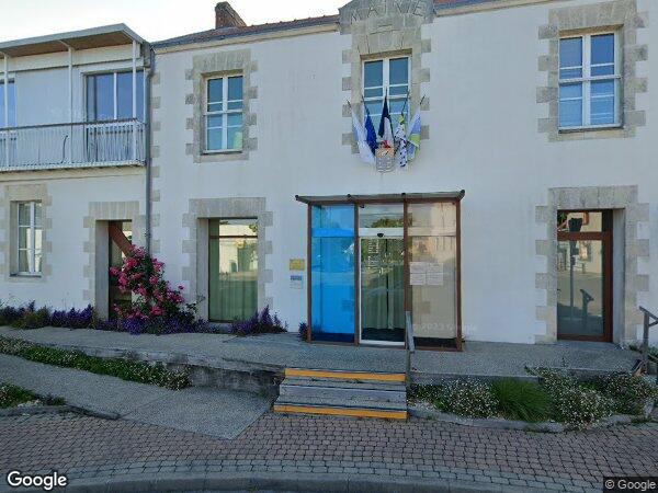 UNE MAISON D'HABITATION