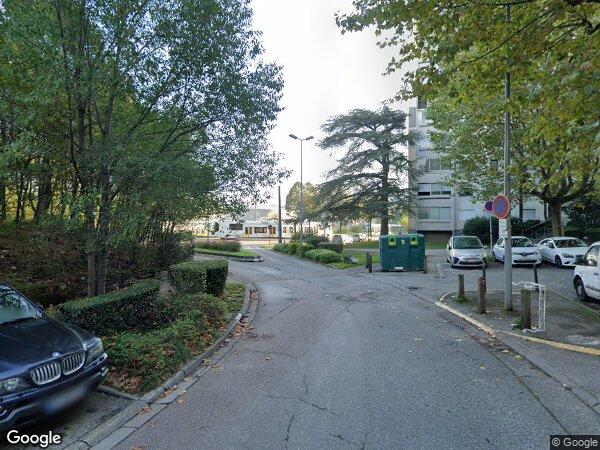 UN APPARTEMENT