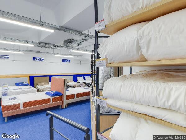 UN APPARTEMENT