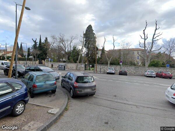 UN APPARTEMENT, UNE CAVE ET UN PARKING