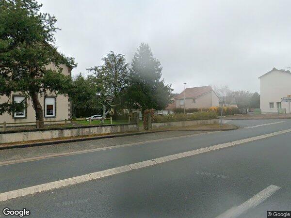 UN ENSEMBLE IMMOBILIER