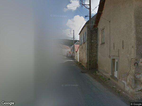 UN ENSEMBLE IMMOBILIER