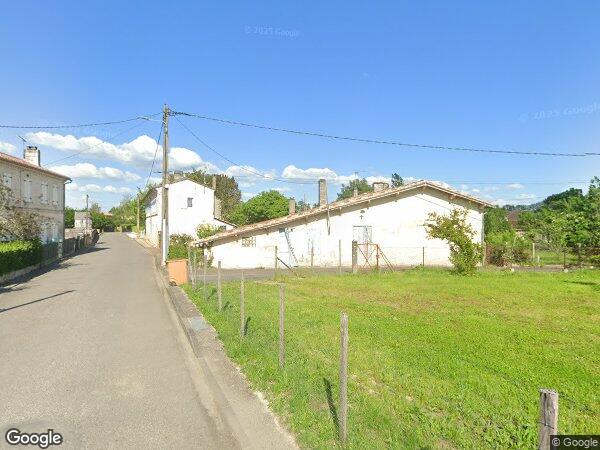 UN ENSEMBLE IMMOBILIER