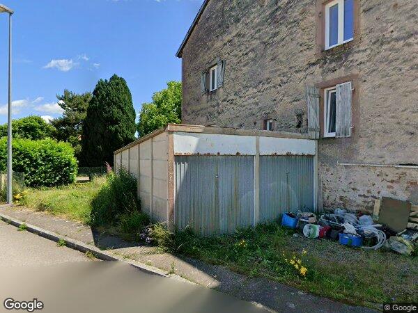 UN ENSEMBLE IMMOBILIER
