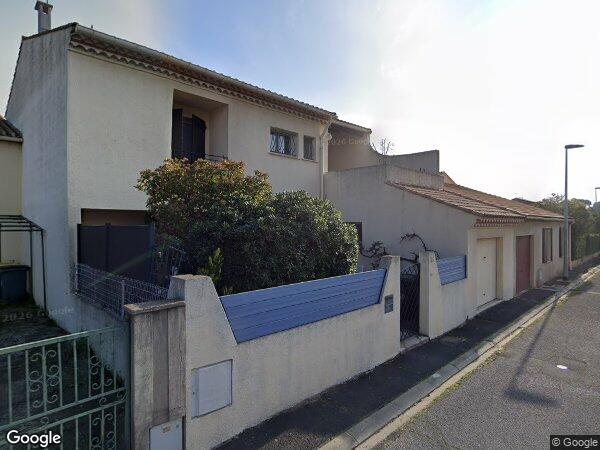 UNE MAISON D'HABITATION