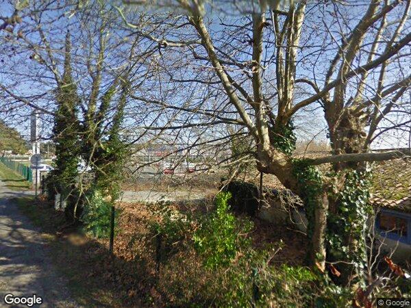 UN ENSEMBLE IMMOBILIER