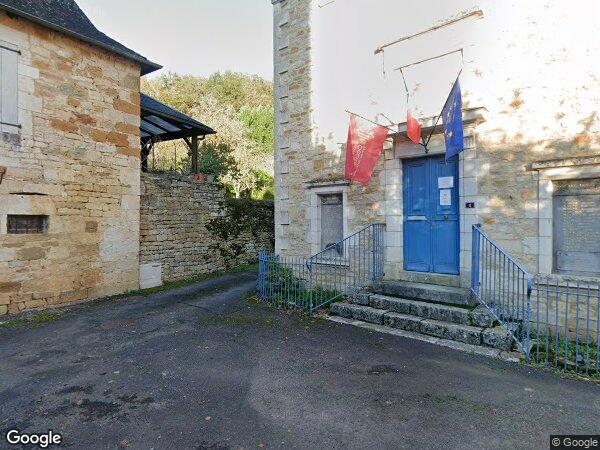 UNE PARCELLE DE TERRAIN