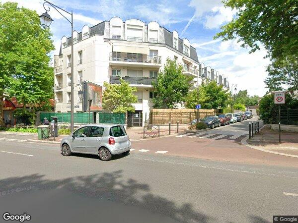 UN APPARTEMENT