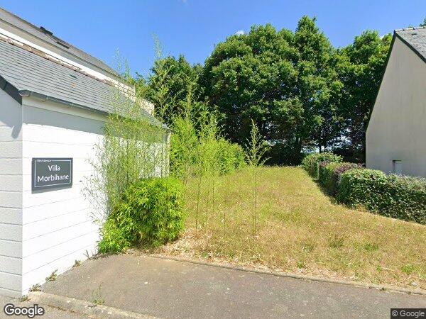 UN APPARTEMENT TYPE T2 ET DEUX PLACES DE PARKING