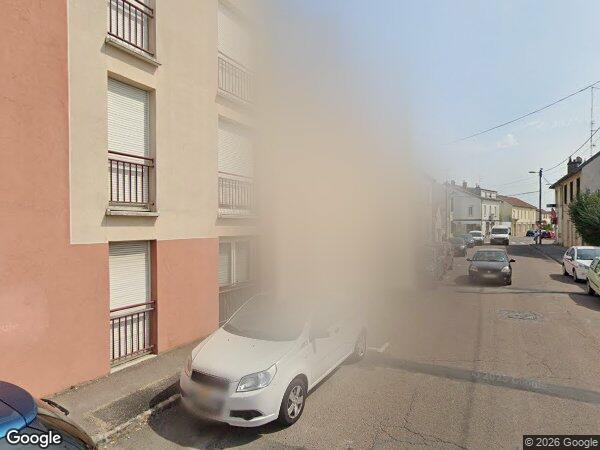 UN APPARTEMENT