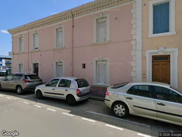 UN IMMEUBLE DE 4 APPARTEMENTS