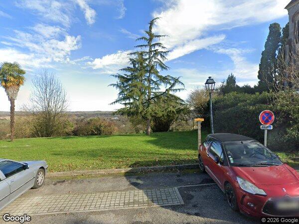 DES PARCELLES DE TERRE