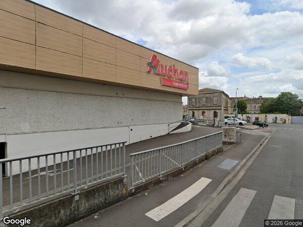 UN APPARTEMENT