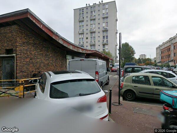 UN APPARTEMENT ET UNE CAVE